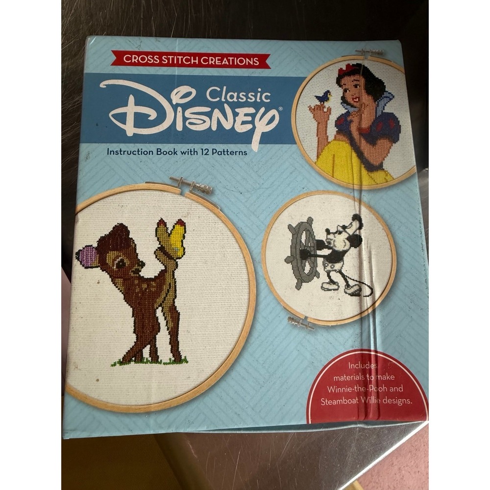 Cross Stitch Creations: Disney Classic With 12 Patterns And Booklet
